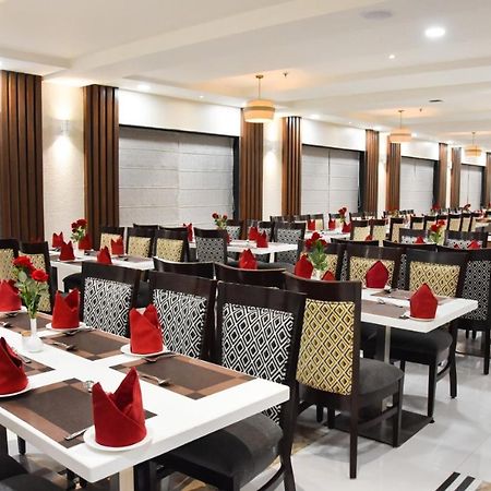 Hotel Platinum Shravasti Katra  ภายนอก รูปภาพ