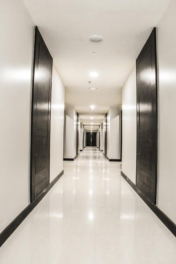 Hotel Platinum Shravasti Katra  ภายนอก รูปภาพ